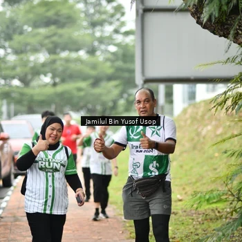 Runner Photo 8672343