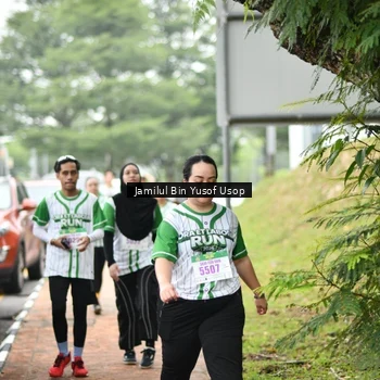 Runner Photo 8672375