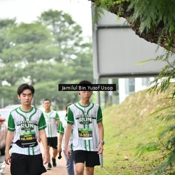 Runner Photo 8672635