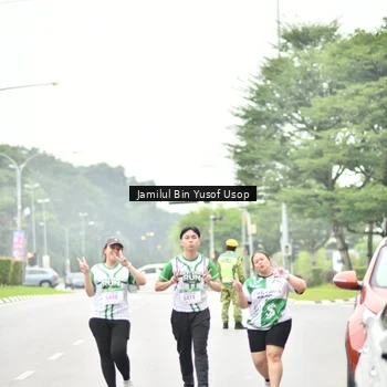 Runner Photo 8672689