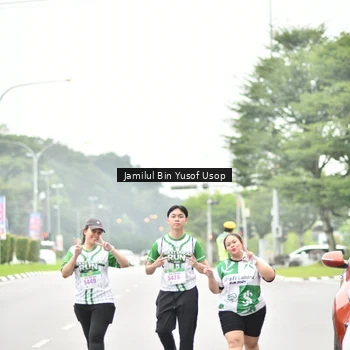Runner Photo 8672701