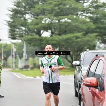 Runner Photo 8673165