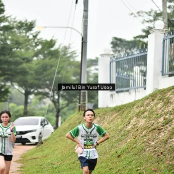 Runner Photo 8673172