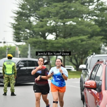 Runner Photo 8673460