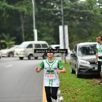 Runner Photo 8673512