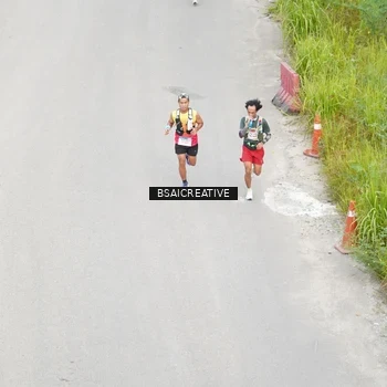 Runner Photo 8675907