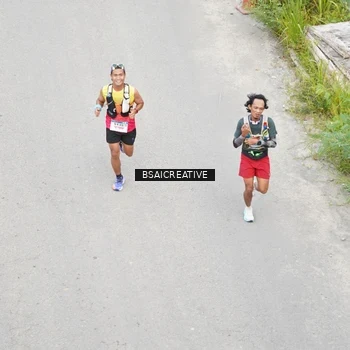 Runner Photo 8675928