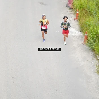 Runner Photo 8675939