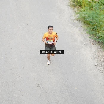 Runner Photo 8675946
