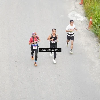 Runner Photo 8675997