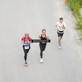 Runner Photo 8676005