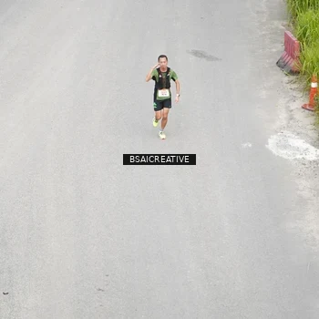 Runner Photo 8676009