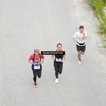 Runner Photo 8676010