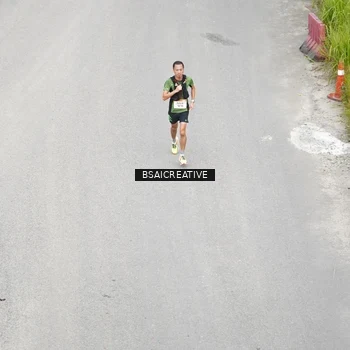 Runner Photo 8676015
