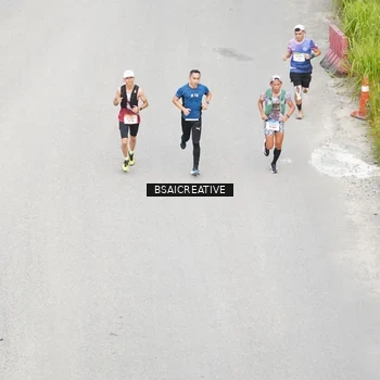 Runner Photo 8676037