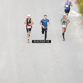Runner Photo 8676070