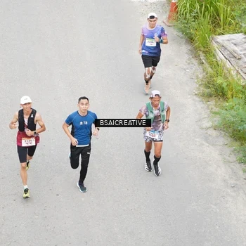 Runner Photo 8676072