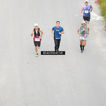 Runner Photo 8676073