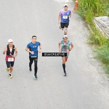 Runner Photo 8676076