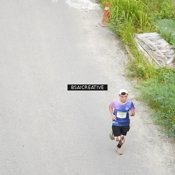 Runner Photo 8676087