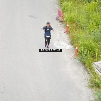 Runner Photo 8676105