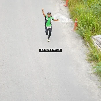 Runner Photo 8676106