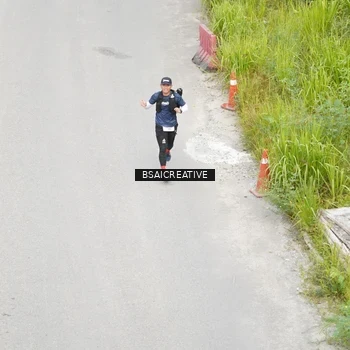 Runner Photo 8676108