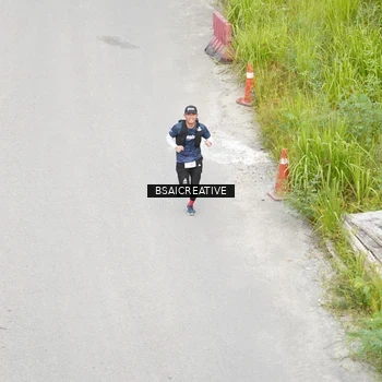 Runner Photo 8676119