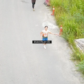 Runner Photo 8676154
