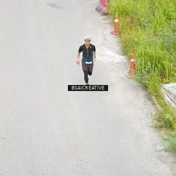 Runner Photo 8676182