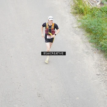Runner Photo 8676193