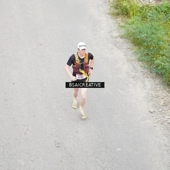 Runner Photo 8676198