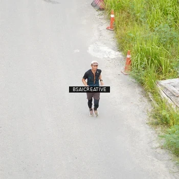 Runner Photo 8676199