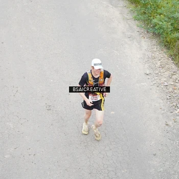 Runner Photo 8676200