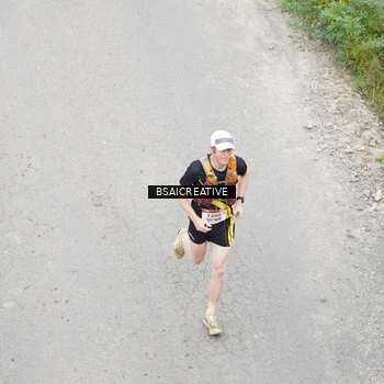 Runner Photo 8676243