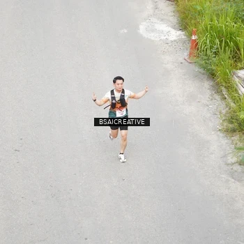 Runner Photo 8676273