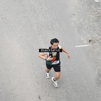 Runner Photo 8676298