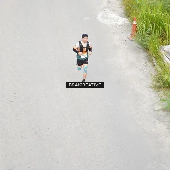 Runner Photo 8676307