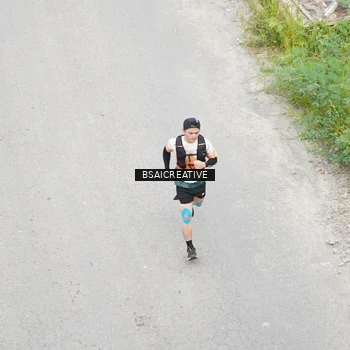 Runner Photo 8676332