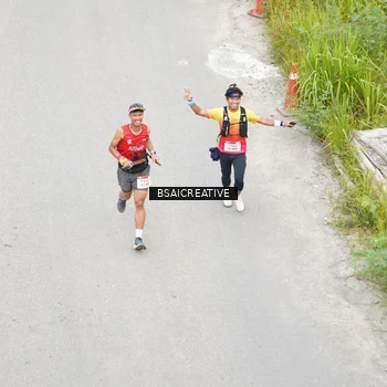 Runner Photo 8676342