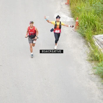 Runner Photo 8676353