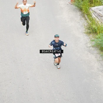 Runner Photo 8676386