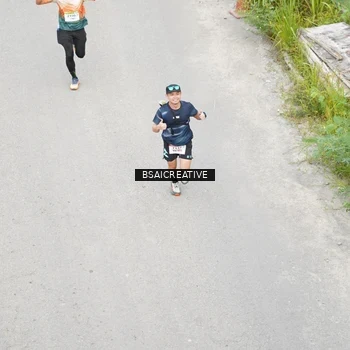 Runner Photo 8676387