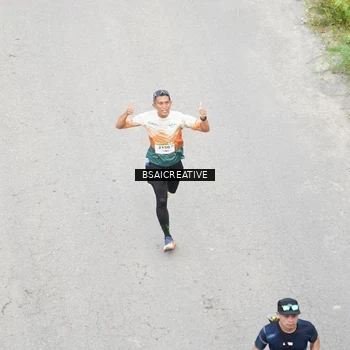 Runner Photo 8676405
