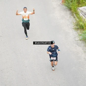 Runner Photo 8676407