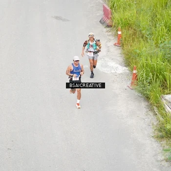 Runner Photo 8676424