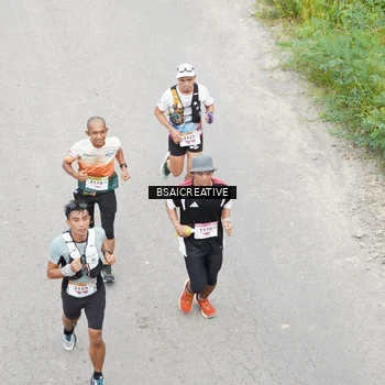 Runner Photo 8676429