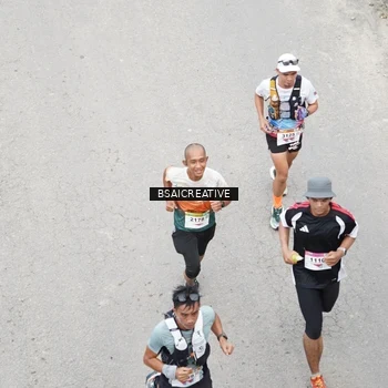 Runner Photo 8676448