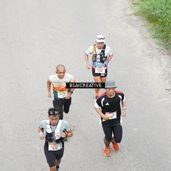 Runner Photo 8676499