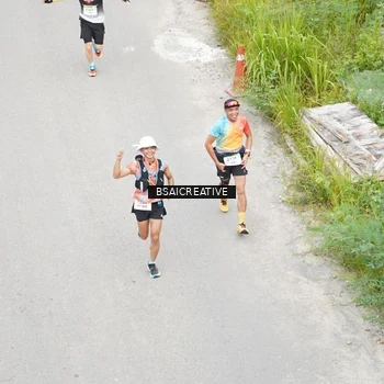 Runner Photo 8676536